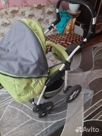 Продам детскую коляску