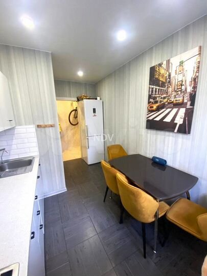 2-к. квартира, 49 м², 1/4 эт.