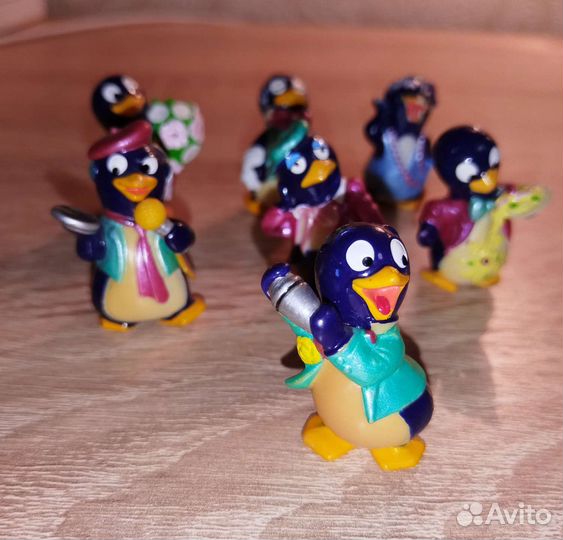 Игрушки из киндера сюрприз серия Пингвины