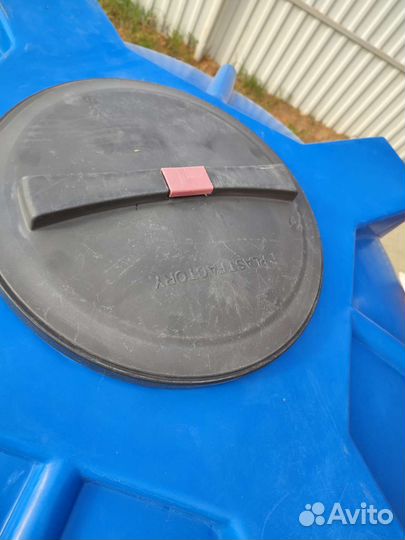 Бак для воды пластиковый (емкость для воды)