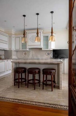 3-к. квартира, 133,6 м², 15/16 эт.