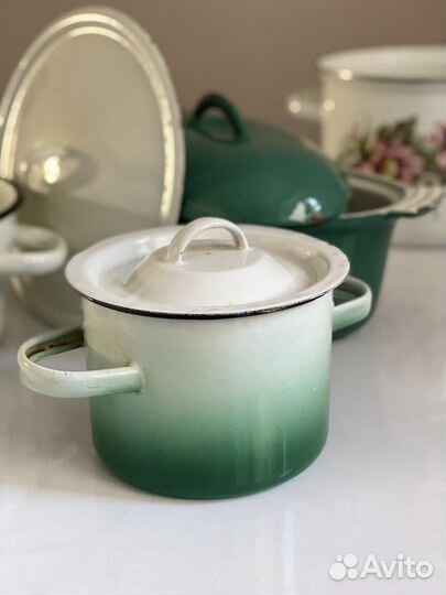 Советская посуда эмалированная, латка, кастрюли
