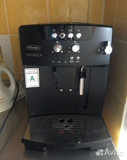 Кофемашина Delonghi esam 04.110