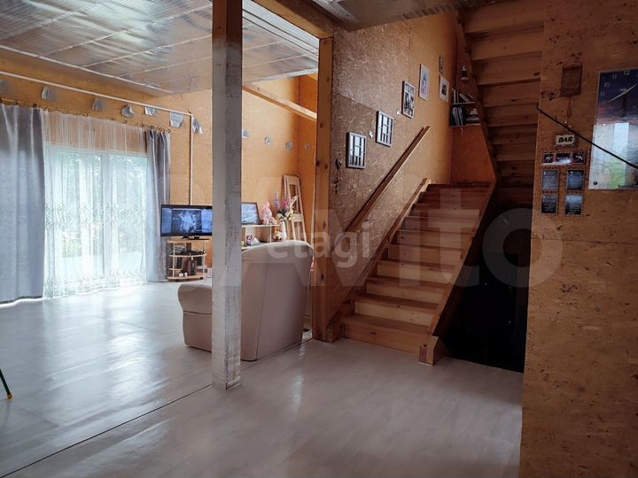 Дом 204,5 м² на участке 10 сот.