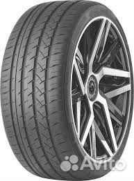 Sonix Prime UHP 08 215/45 R17 91W