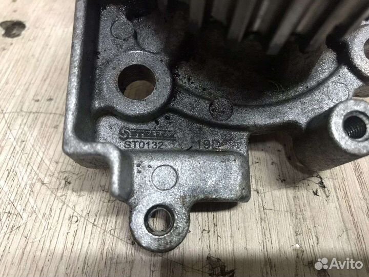 Помпа Mitsubishi carisma 1.6 4G92