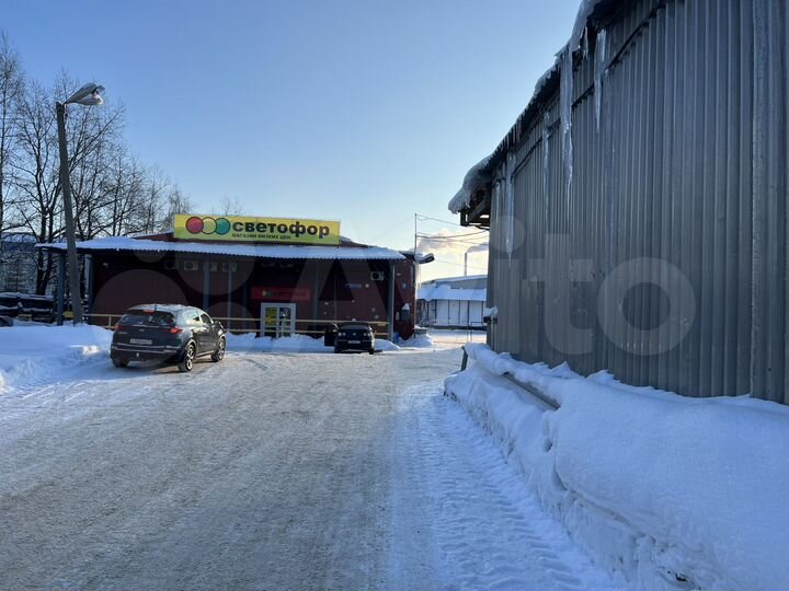 Склад, 835 м²