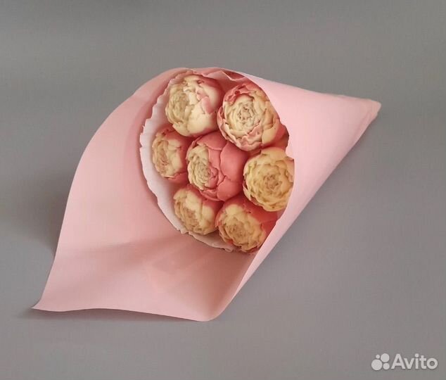 Подарки для коллег к 8 марта