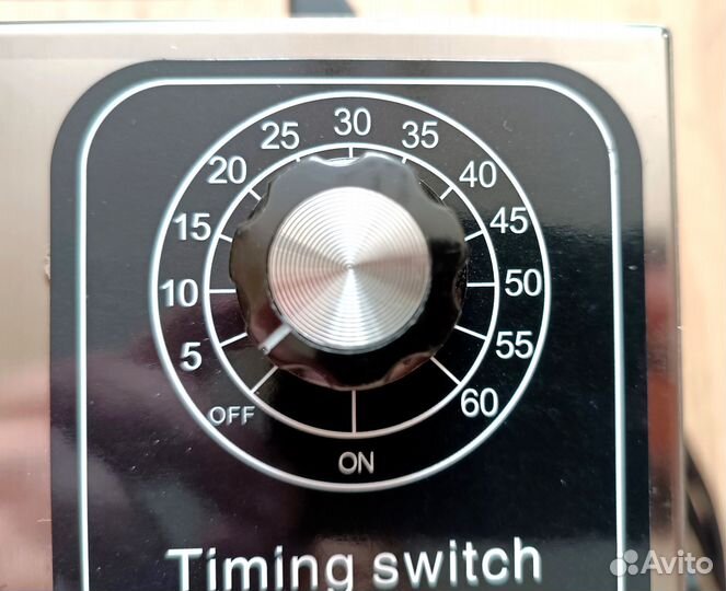 Озонатор (60гр/ч). Таймер. Удаляет запахи/бактерии