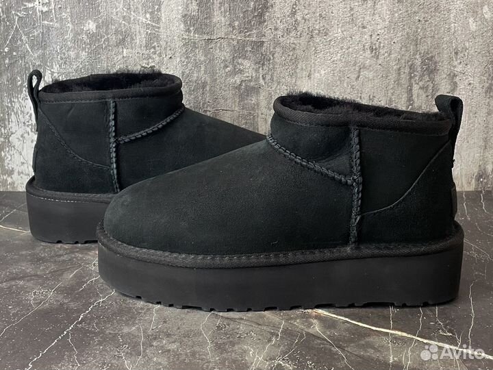 Ботинки UGG Classic Ultra Mini Platform Black