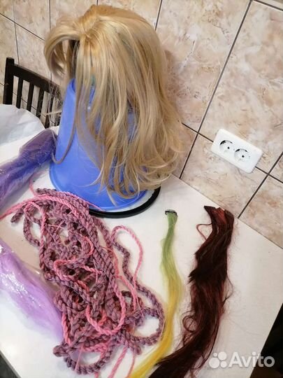 Парик и накладные волосы