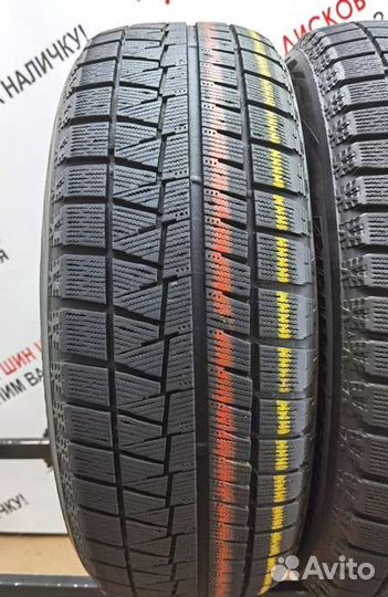 Bridgestone Blizzak Revo GZ 215/65 R16 93L