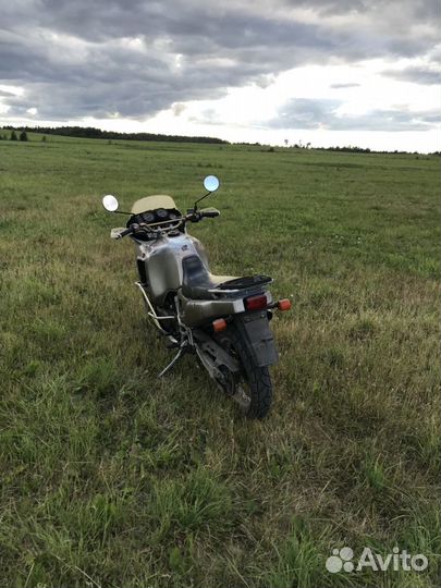 Honda xrv 650 Africa Twin RD03