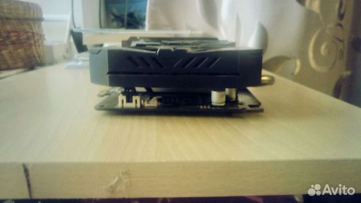 Видеокарта rx560 4gb