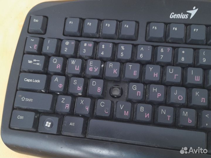 Клавиатураи Genis