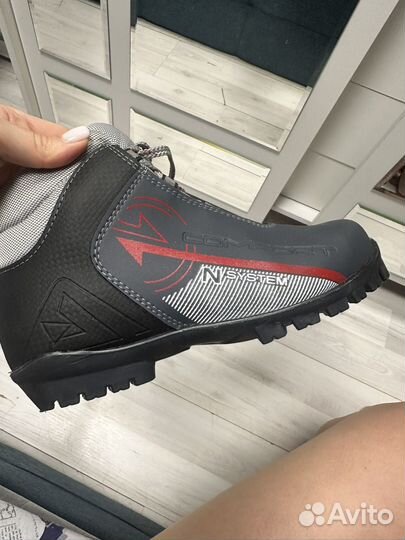 Беговые лыжи + лыжная обувь