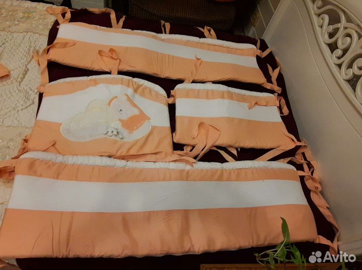 Бортики в кроватку,балдахин