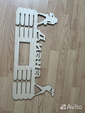 Медальница на заказ