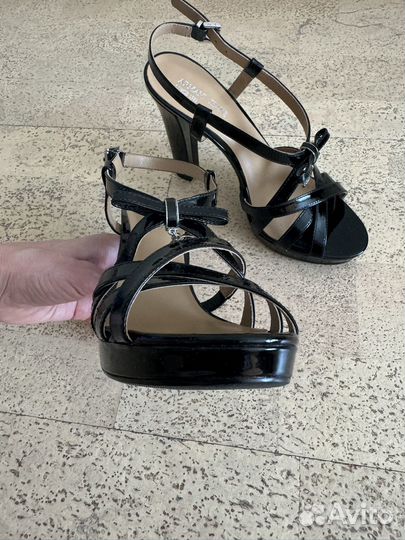 Босоножки Армани