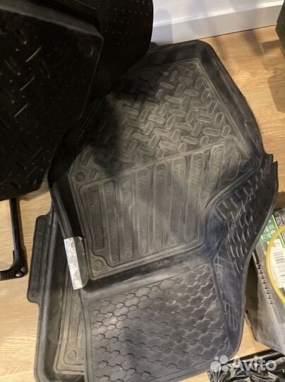 Автомобильные коврики granta