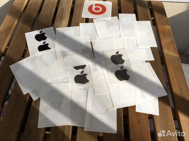 Наклейки Apple