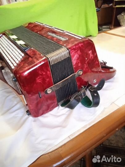 Баян гармонь аккордеон Германия weltmeister