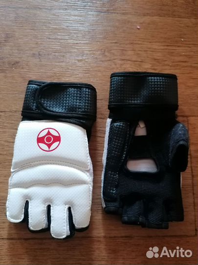 Продам перчатки 1500