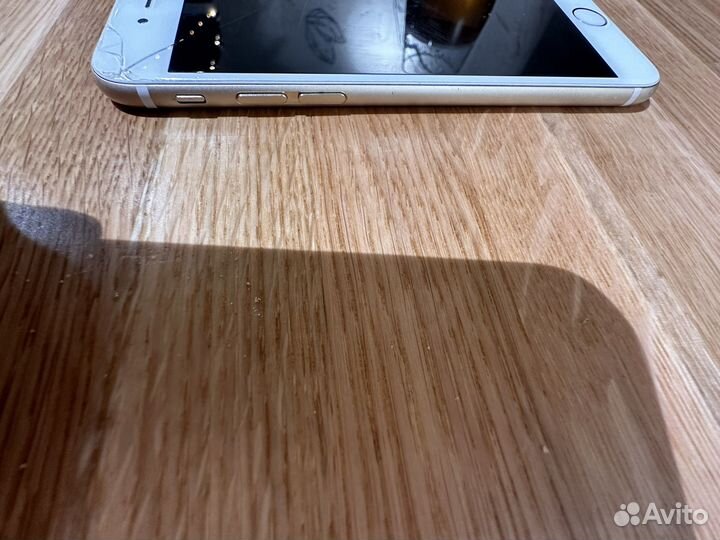 iPhone 6, 16 ГБ