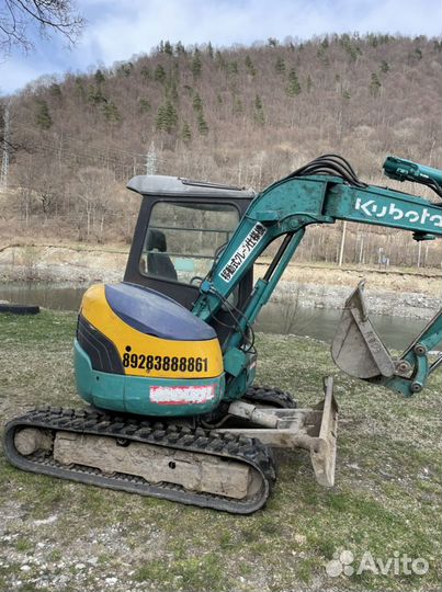 Мини-эксковатор