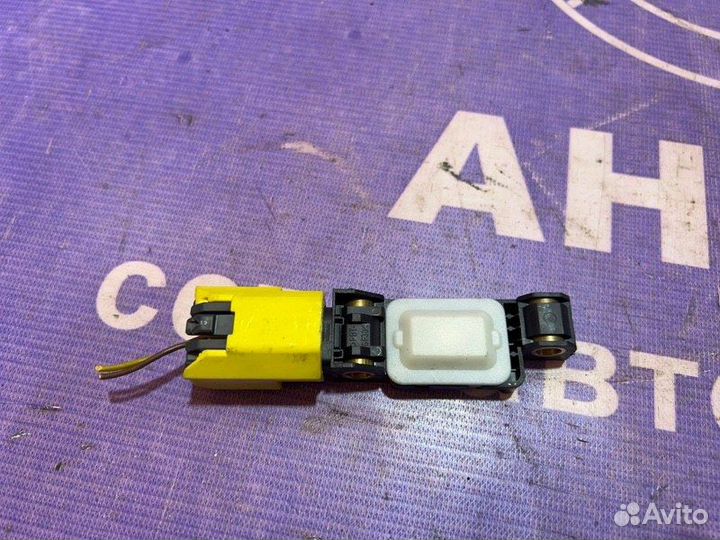 Датчик удара Volkswagen Touareg 7L GP BPE 2008