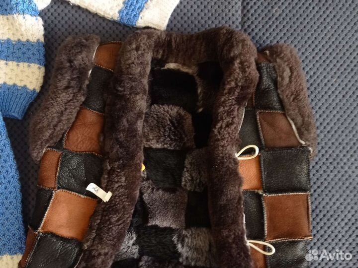 Костюм детский и кожаная жилетка