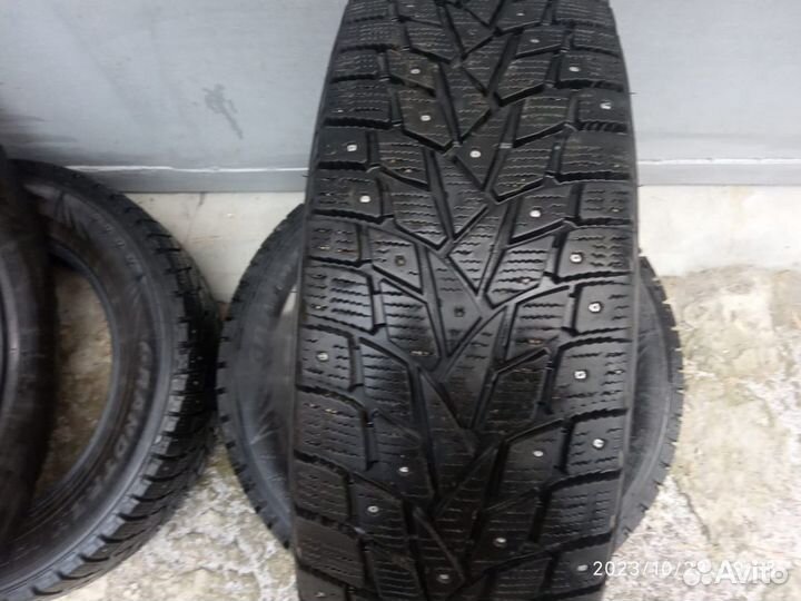 Dunlop Grandtrek Ice 02 225/700 R17