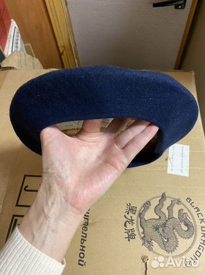 Берет фетровый