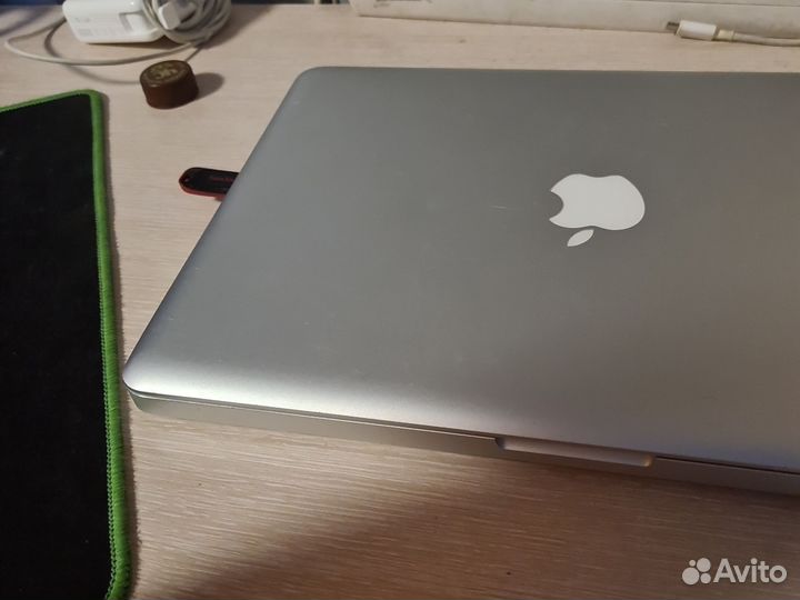 Apple MacBook Pro 13