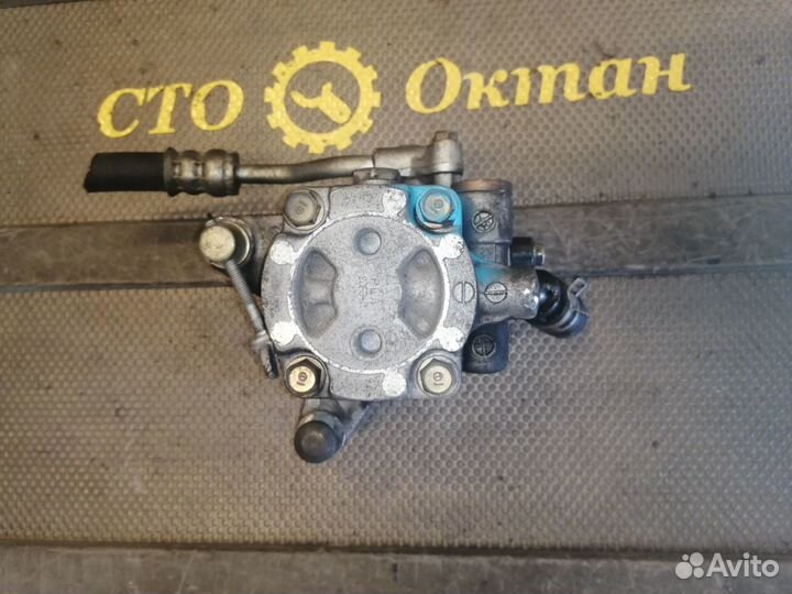 Насос гидроусилителя руля Honda Edix 2004
