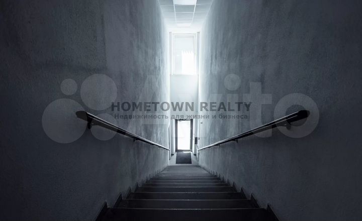 2-х этажное здание с Арендатором - 798.7 м²