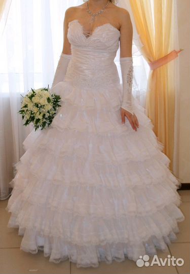 Платье свадебное