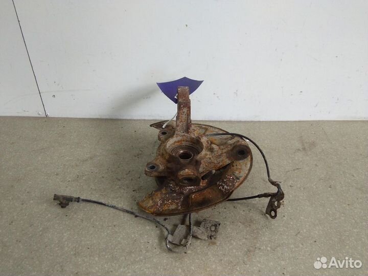 Кулак поворотный передний правый Geely emgrand EC7