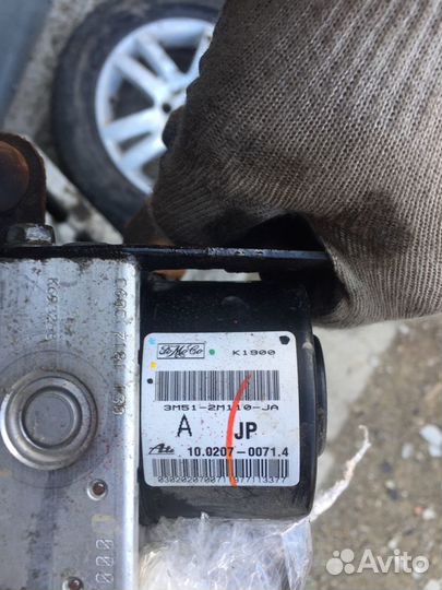 Блок abs Mazda 3 1.6