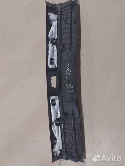 Обшивка/пластик багажника Kia Sportage (QL)