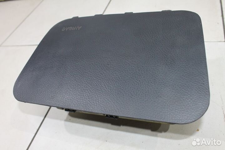 Подушка безопасности пассажирская Geely MK