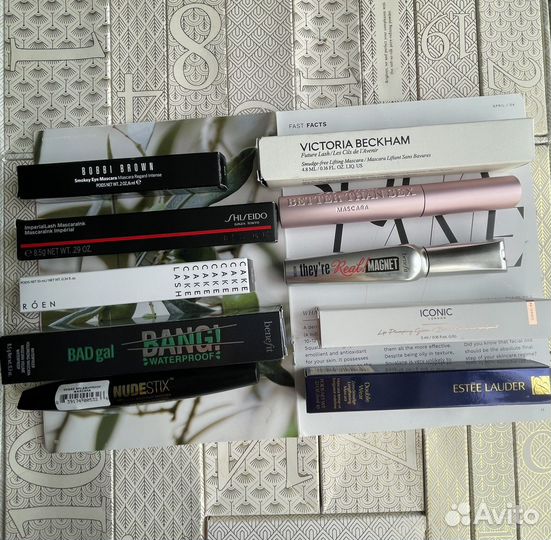 Тушь для ресниц, гель для бровей