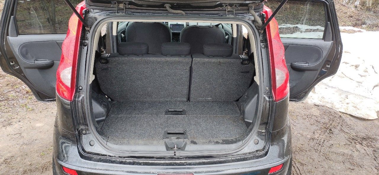 Nissan Note: фото владельца