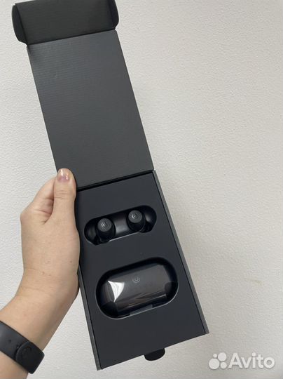 Беспроводные наушники