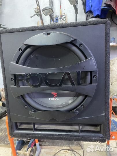 Сабвуфер focal