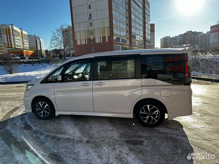 Honda Stepwgn 1.5 CVT, 2018, 75 000 км