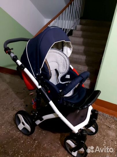 Коляска zippy 3 в 1