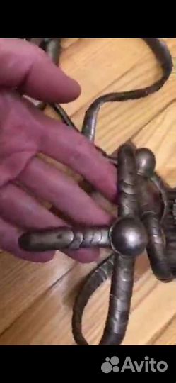 Уздечка больше века