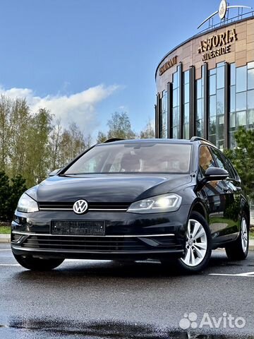Volkswagen Golf 1.5 AMT, 2020, 151 000 км с пробегом, цена 1480000 руб.
