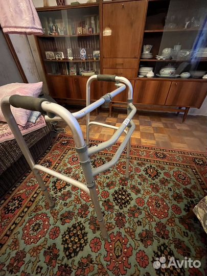 Ходунки взрослые